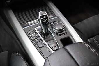 BMW X5 xDrive30d A/T M paket, Nočné vid., Head up, SR.Perleť - 12
