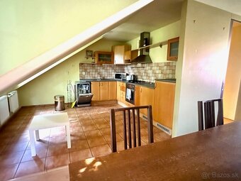 SEN PRI NIVÁCH - 116 m² svetla, pokoja a elegancie na Súťažn - 12