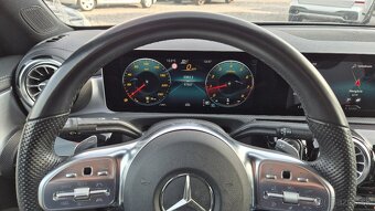 Mercedes-Benz CLA Kupé 220 4matic A/T LED KAMERA - 12