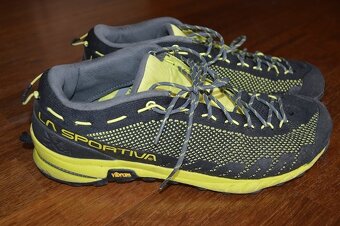 predam turisticke topanky La Sportiva - 12