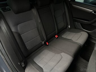 Volkswagen Passat Variant 1.6 TDI BMT Comfortline - 12