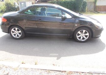 Peugeot 307 1,6 CC 80KW ,nová STK benzín manuál 80 kw - 12