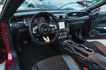 FORD MUSTANG GT MANUAL CZ PUVOD - 12