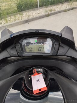 Honda Integra 750 - 12