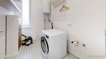 NA PREDAJ Moderný 4-izbový rodinný dom v tichej lokalite - 12