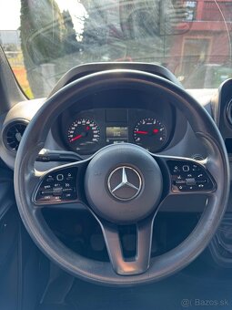 Mercedes Sprinter Vysoká výbava - 12
