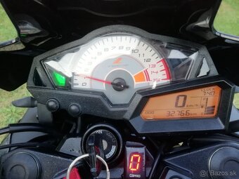 Kawasaki 300 ABS - 12