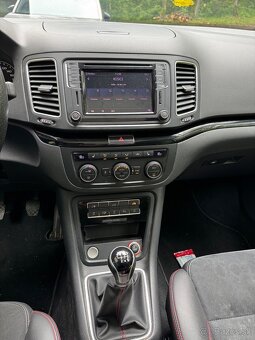 SEAT Alhambra FR 2.0Tdi panoráma 7M. MOŽNÁ VYMENA WEBASTO - 12