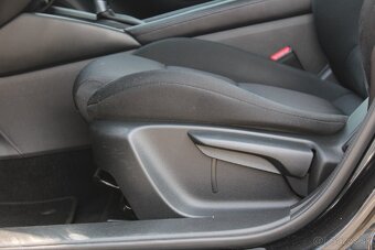Mazda 6 Combi (Wagon) 6 2.2 Skyactiv-D Attraction A/T - 12