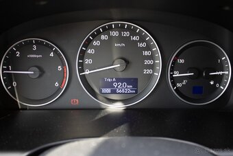 Hyundai H1 H-1 2.5 CRDi E6 Tour - 12