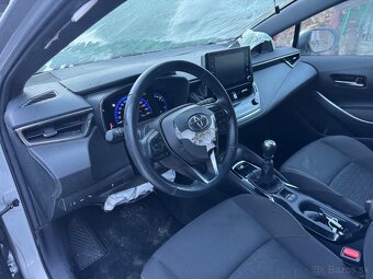 Toyota Corolla 1.2T 4valec benzin 2022 82000km - 12