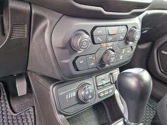 Jeep Renegade Hybrid, 4WD, Limited, Automat, SR, Odpočet DPH - 12