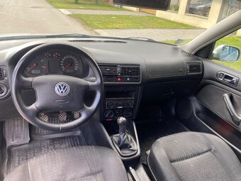 Volkswagen Golf 4 1,9TDI 74KW Rok výroby 2003 - 12