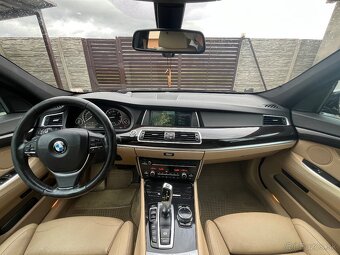BMW 530 GT - 12