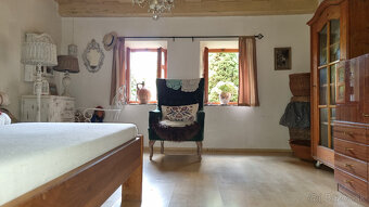 RODINNÝ DOMČEK s "VÍŠKOU" a POZEMOK 674 m2 LUBINA - NMNV - 12