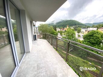 RADO | Úžasný trojizbový byt v novostavbe + parking ZADARMO - 12