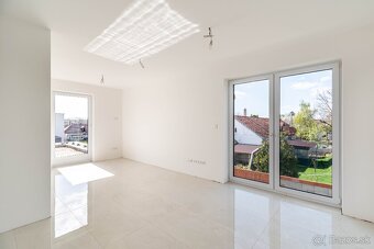 BEDES | novostavba 182m2, pozemok 659m2, 3x terasa, garáž - 12