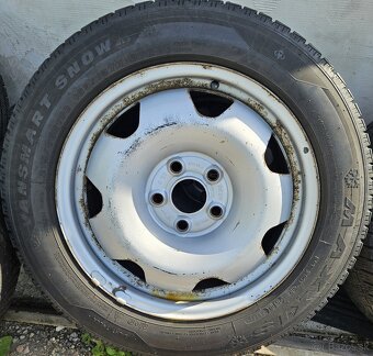 Originálna zimná sada na VW T5 - 5x120 r17 + 215/60 r17C - 12