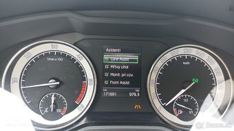 ŠKODA  SUPERB  COMBI  2,0 TDI  L&K   4x4    DSG - 12