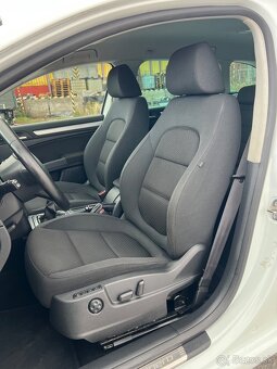 PREDÁM ŠKODA SUPERB FL COMBI 2.0TDi 103kW XENON dovoz DE - 12