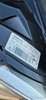 Xenony original Volvo XC60 ako nove, neposkodene - 12