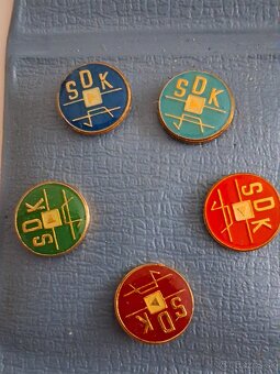 Zbierka odznakov - 12