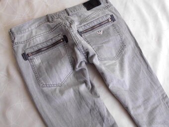 Armani Jeans pánske riflové nohavice  L  (36) - 12