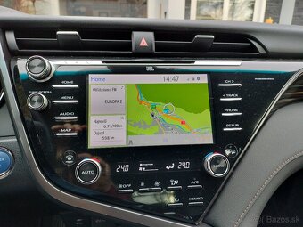 Predám: TOYOTU Camry, hybrid, 2,5, Execut. 131 kW, AT + VIP - 12