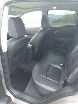 Nissan Qashqai 2.0 dCi - 12