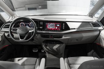 Volkswagen Multivan Style Long 2,0 TSI 204k - 12