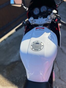 Yamaha TRX 850 - 12