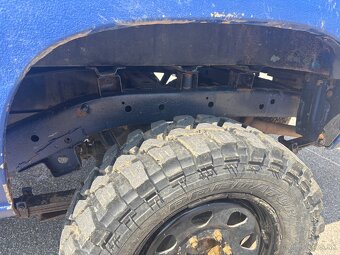 Predam Nissan Navara D21 king cab - 12