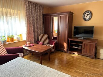NA PREDAJ, KRÁSNY RODINNÝ DOM V SRDCI PRÍRODY, TUŽINA - 12