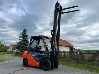 Vysokozdvyžný vozík Toyota 25, rok 2018 - 12