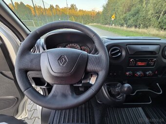Predám zánovnú dodávku Renault Master - 12