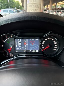 Ford Galaxy AT - 12