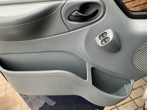Transit 2.4TDCi, 103KW - 12