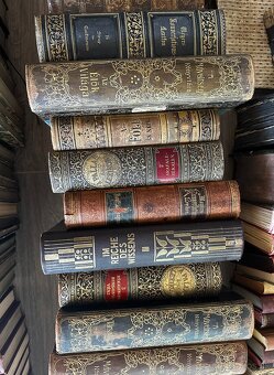 Starožitné knihy - 12