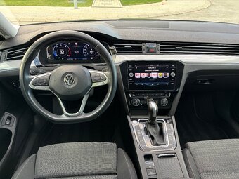Volkswagen Passat B8,5 Variant business 2.0TDI 110kw DSG - 12