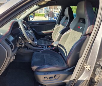 ŠKODA KODIAQ 2.0 TSI RS 4X4 DSG - 12