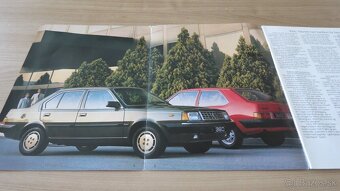 Prospekty Saab a Volvo 50. až 90. léta. - 12
