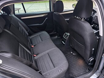 Škoda Octavia Combi 1.6 TDI M5 Ambition Navi DVD Tažné OrgKM - 12