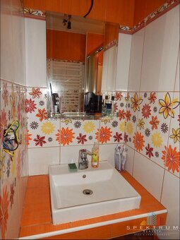 EXKLUZÍVNE-SPEKTRUM REALITY- Na predaj rodinný dom s pozemko - 12