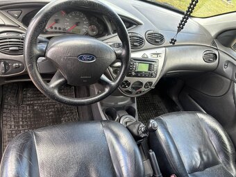 Ford focus  Combi. Mk1 66kw 90 PS - 12