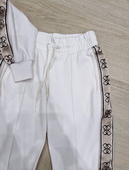 NOVA Guess biela smotanova teplakova suprava - 12