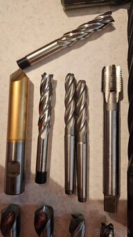 Vrtáky, zavitniky,frézy - 12