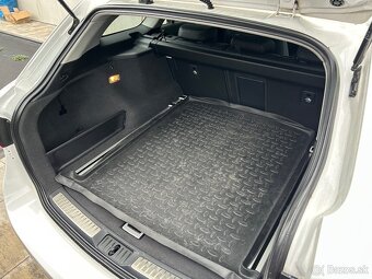 Predam toyota avensis 1.8 benzin top executive - 12