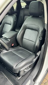 Jaguar F-Pace D200 S AWD Black Pack / Kůže / Led - 12