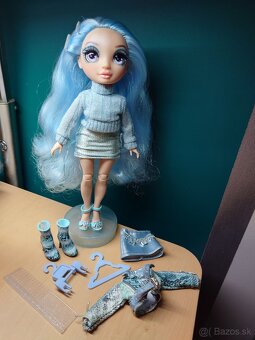 13x bábiky Rainbow High - 12