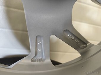 MG4 ORIGINÁL ZIMNÁ SADA/DEMO VOZIDLO/ - 12